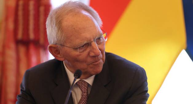 Parlamentspräsident Wolfgang Schäuble bei der Pressekonferenz zur Deutsch-französischen Parlamentsarbeit für Europa