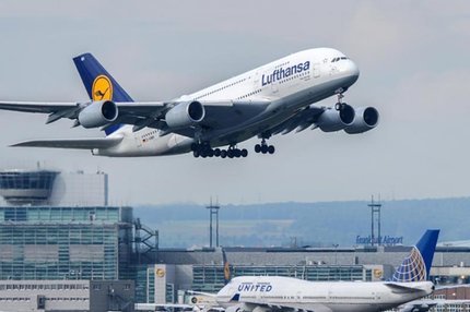 Bild zu Lufthansa